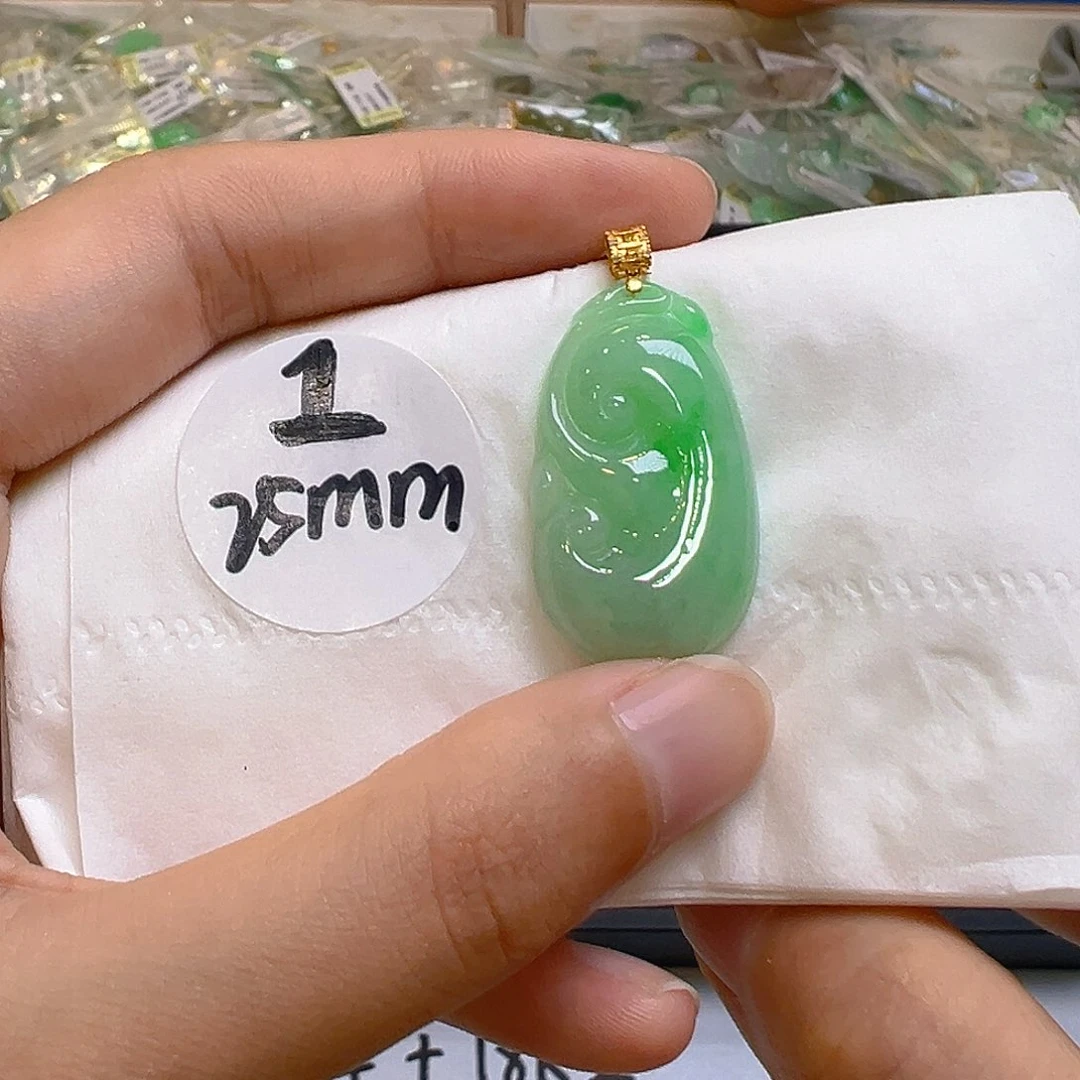 翡翠18K金镶嵌吊坠(不含链)翡翠