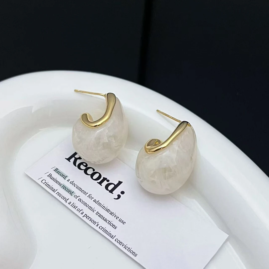 铜合金耳饰 水滴耳环女小众设计轻奢高级感耳钉气质名媛耳饰r884