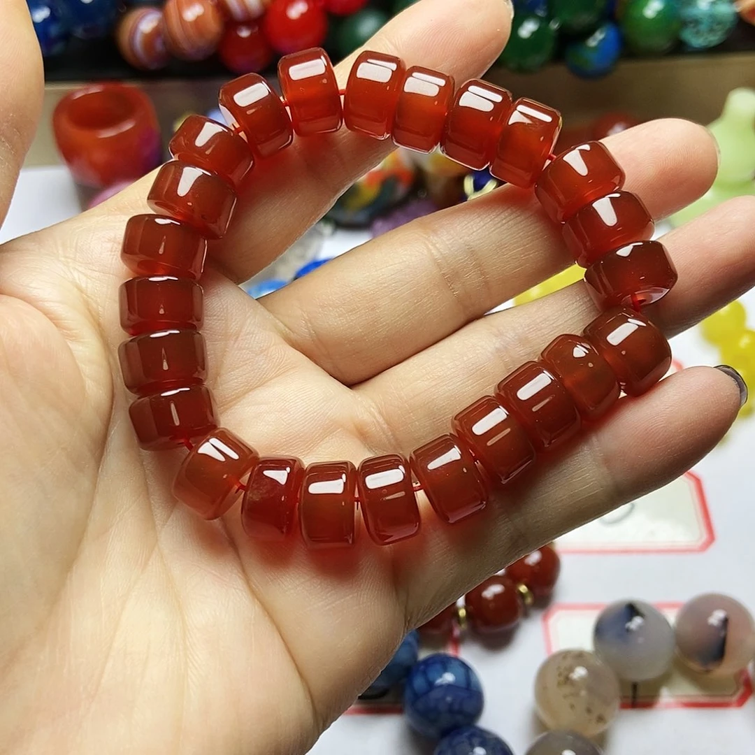 王***权玛瑙/玉髓未镶嵌手链