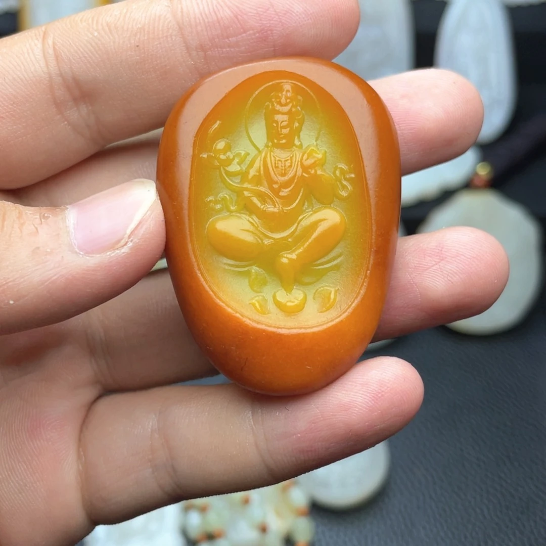 和田玉未镶嵌颈饰