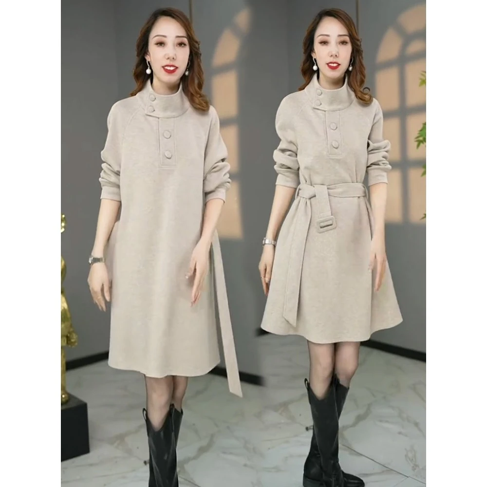 设计师款高级感宽松遮肉长袖连衣裙搭配大衣的秋冬季A字打底裙女