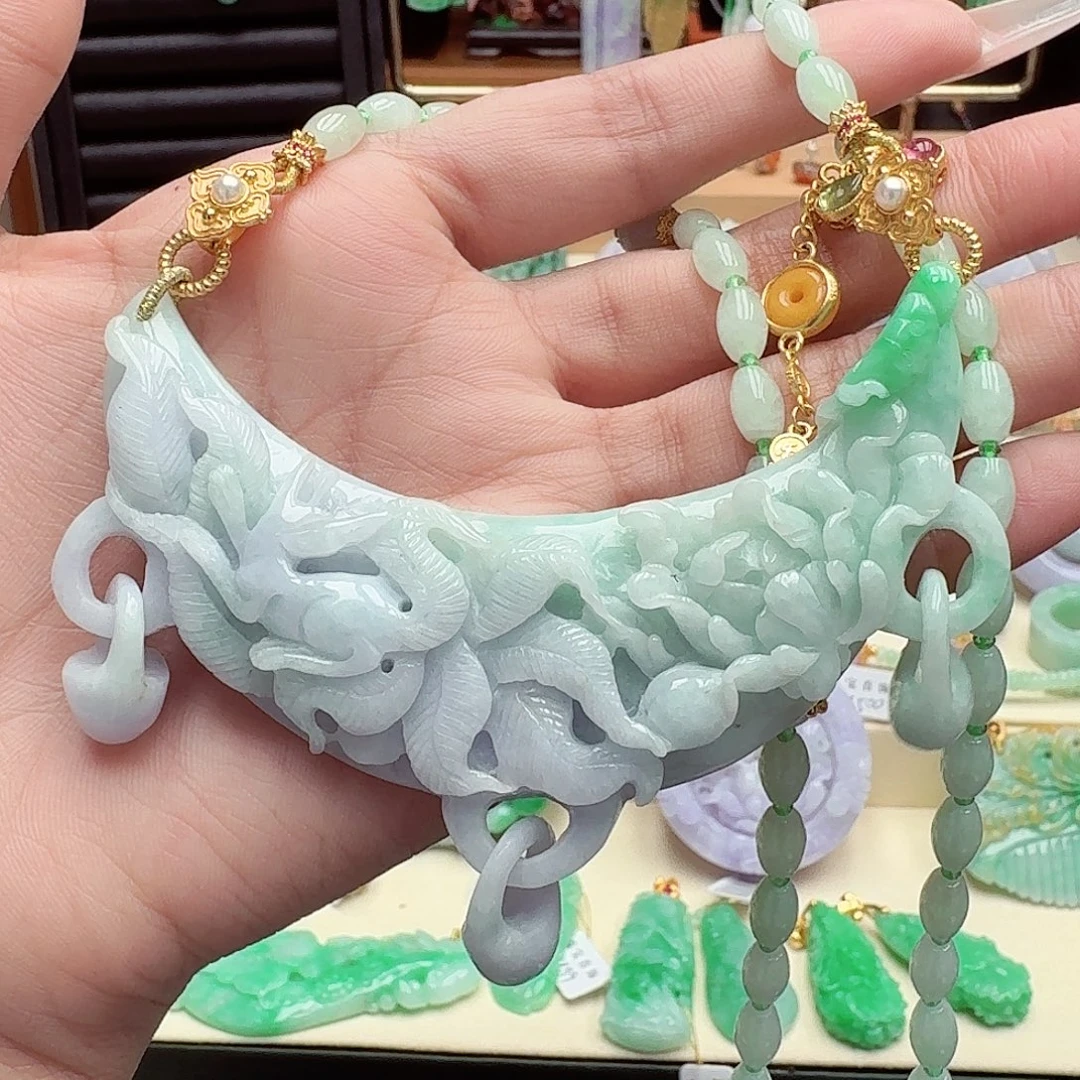 颈饰未镶嵌翡翠翡翠吊坠