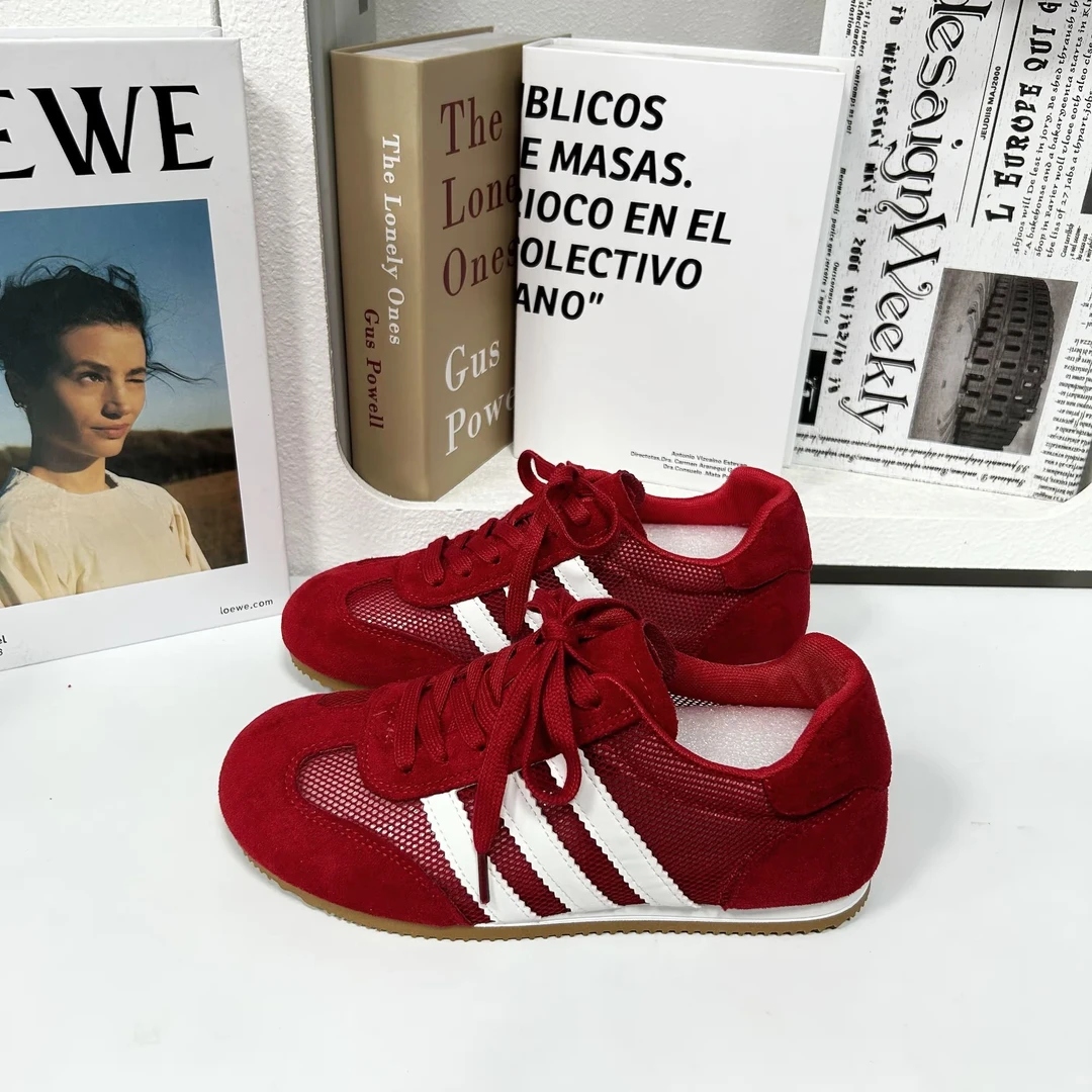 2563 红色 轻便德训鞋女2025新款平底休闲百搭网面阿甘休闲运动鞋