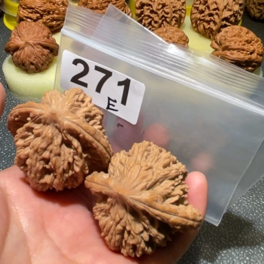 把件文玩核桃虎头45