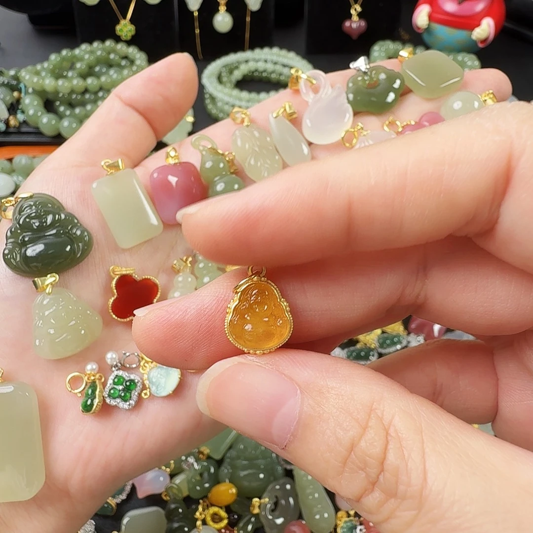 琥珀银S925镶嵌颈饰