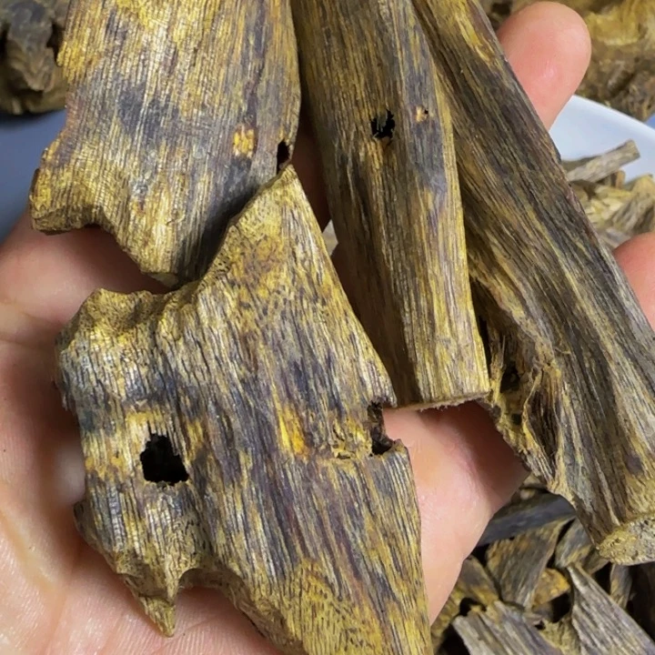 ****线香乌身和紫罗兰34克，以直播间为准