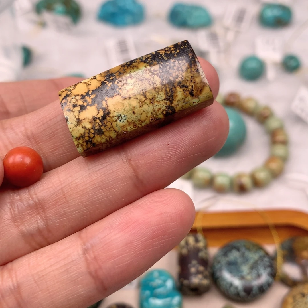 阳***阳玛瑙/玉髓未镶嵌新店开业，桶珠一颗