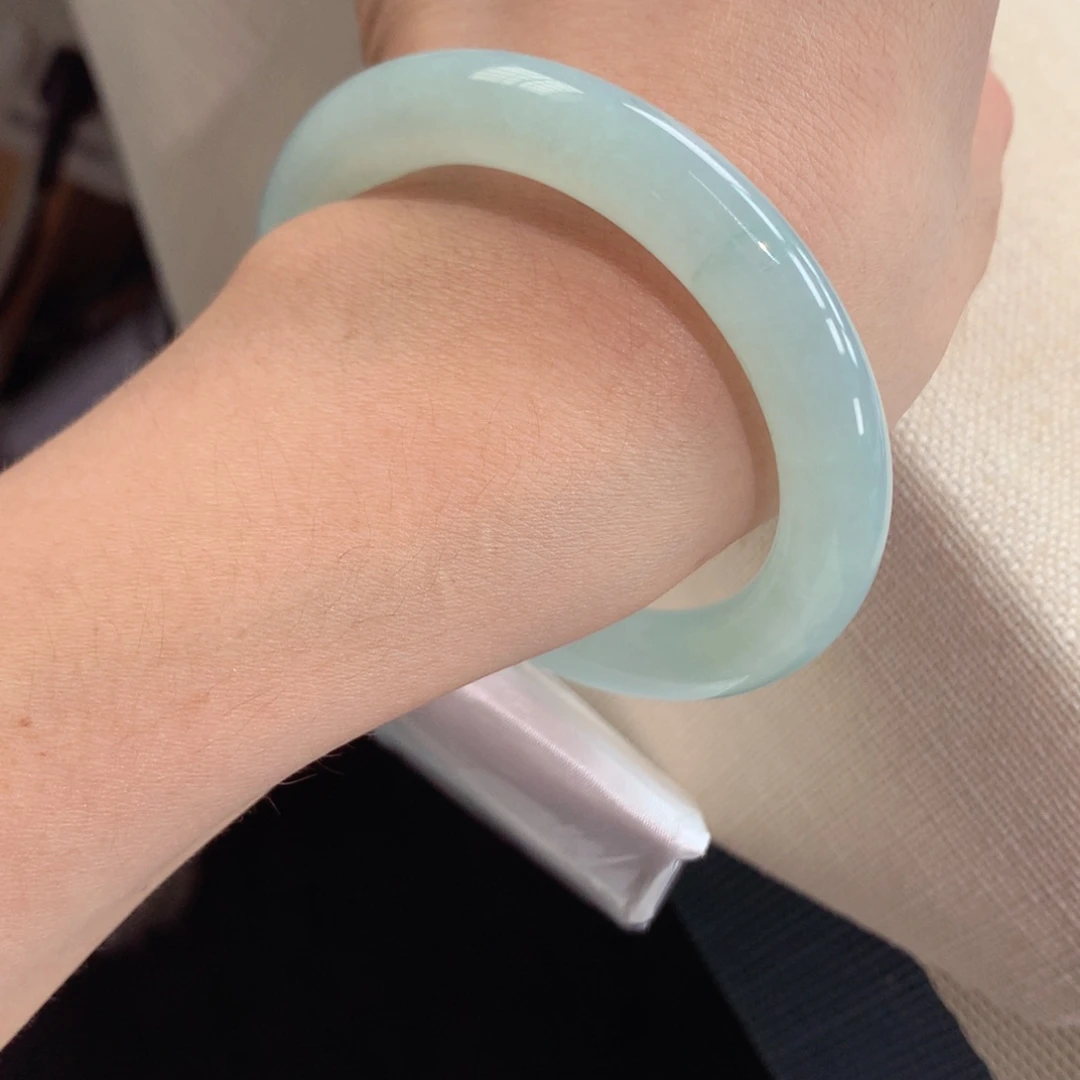 翡翠手镯未镶嵌5号