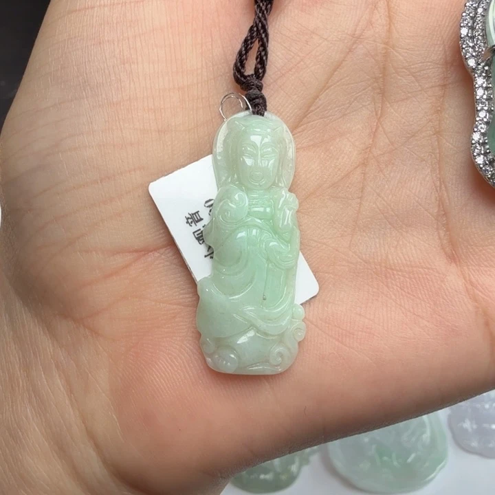 散珠翡翠天然翡翠观音
