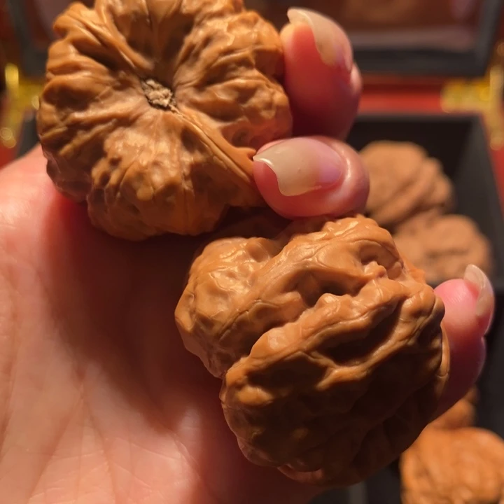 吊坠文玩核桃不****！