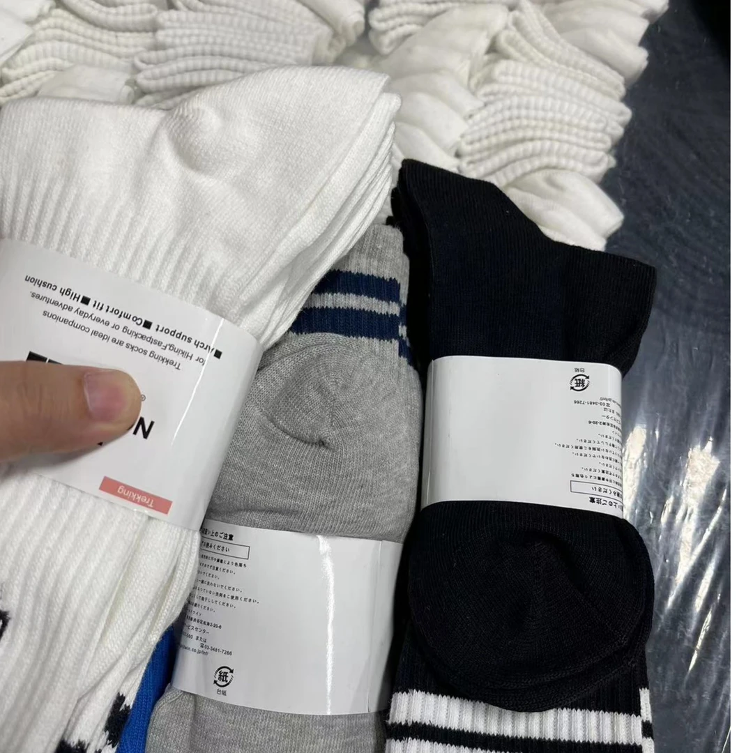 【临时系列】黑色运动刺绣冒子