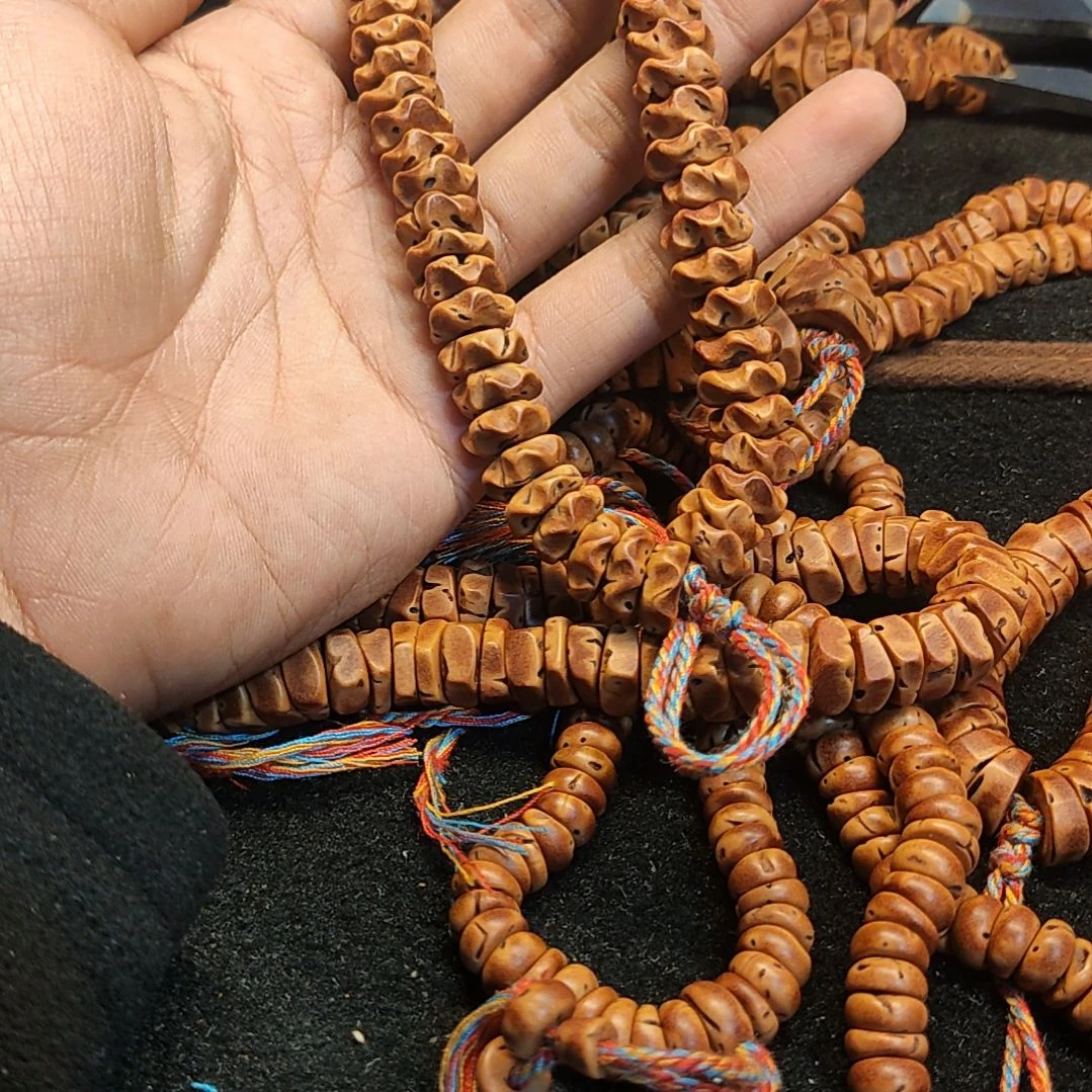 桃核手串花瓣原生态