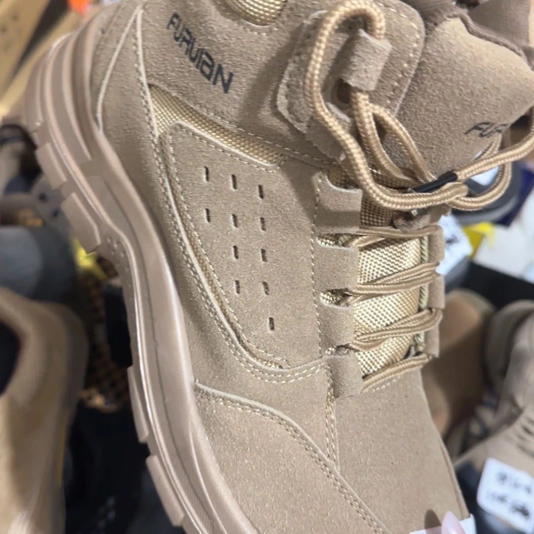 41码高帮卡其马丁靴高货