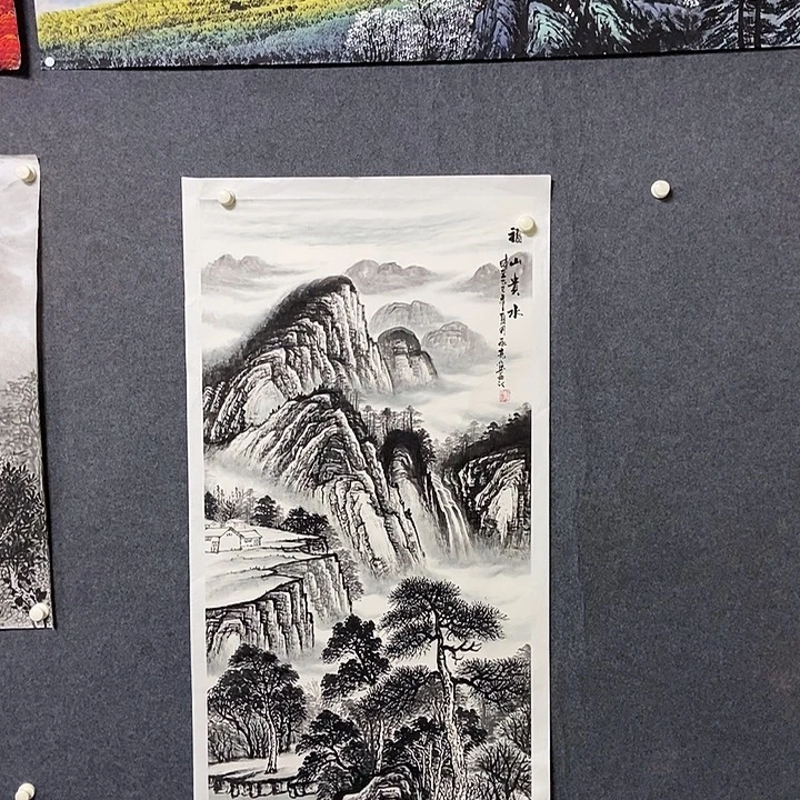 国画四尺水墨一幅