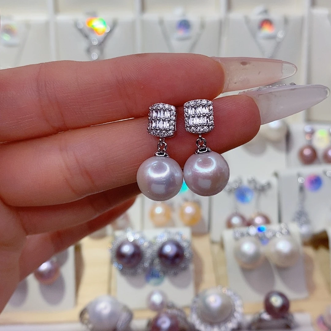 淡水珍珠耳饰未镶嵌