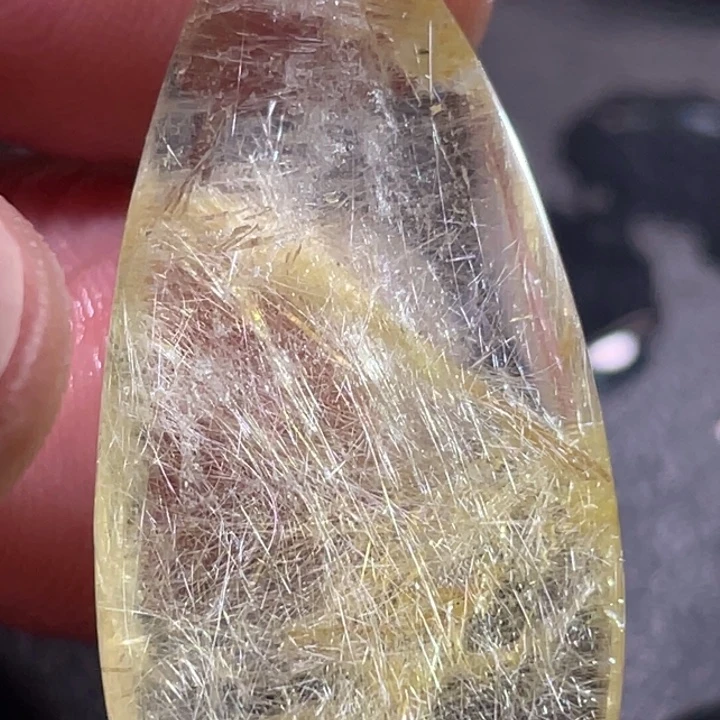 好***！颈饰发晶未镶嵌钛