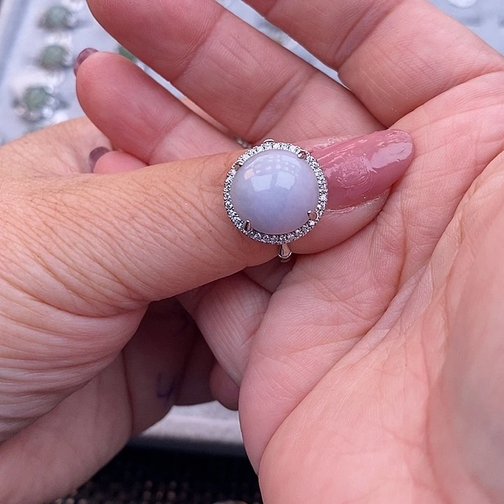 未镶嵌戒指翡翠嗯****）缅甸