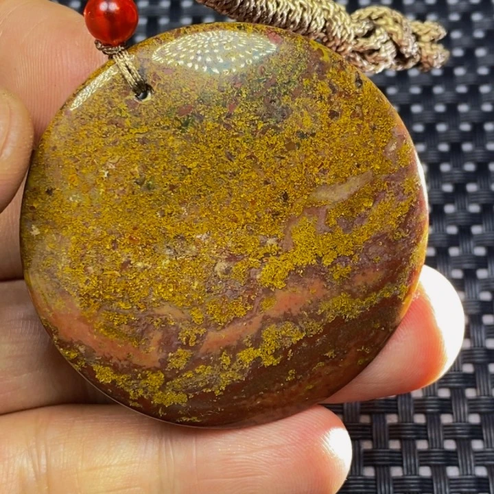 玛瑙/玉髓颈饰未镶嵌平**罐