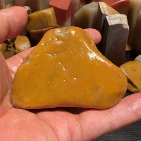 老挝石田黄原石，