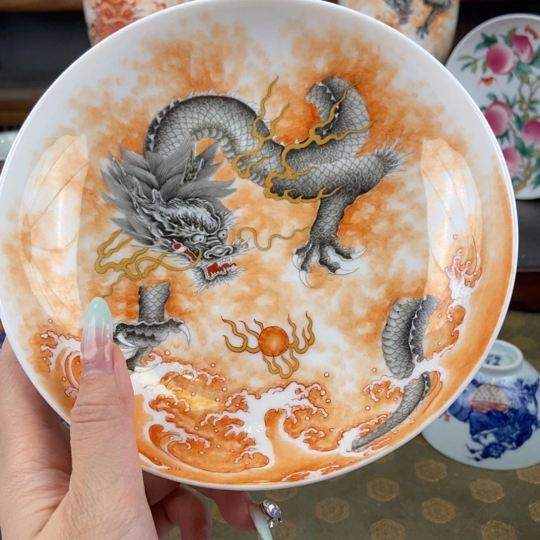 陶瓷艺术家的作品是一种