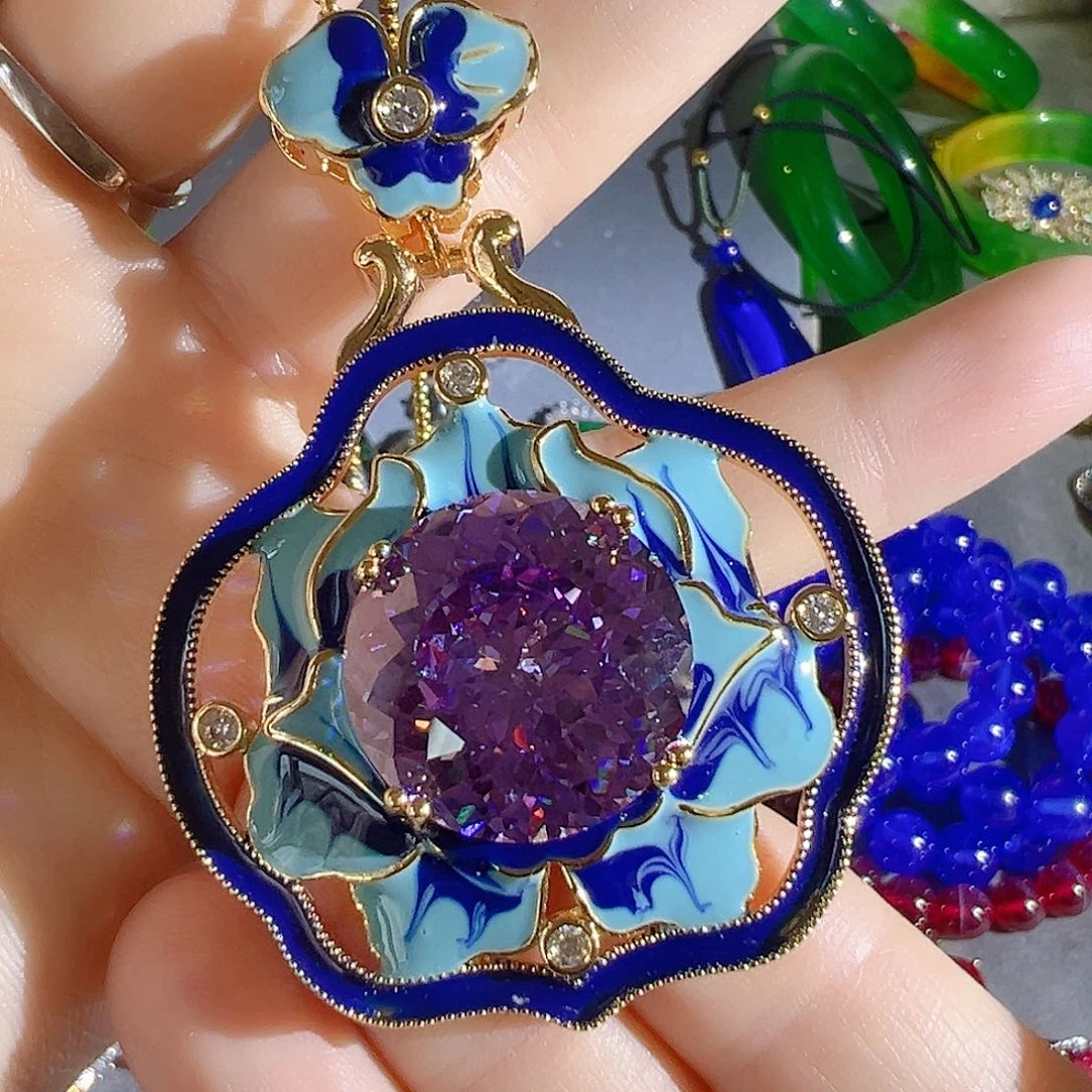 花岗石钨合金红色蓝色大宝贝