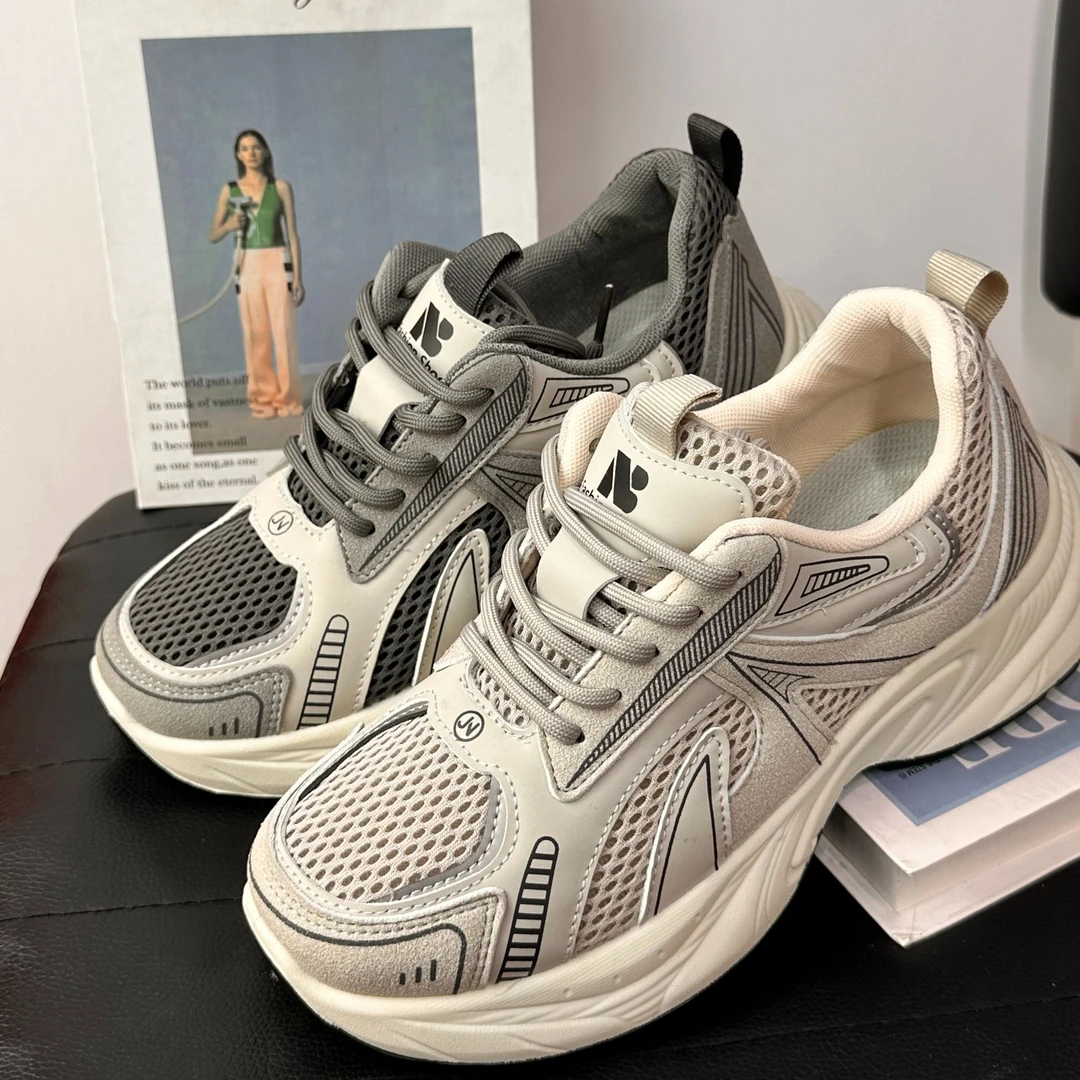 老爹鞋女2025新款春秋季厚底小个子超火爆款增高休闲运动鞋