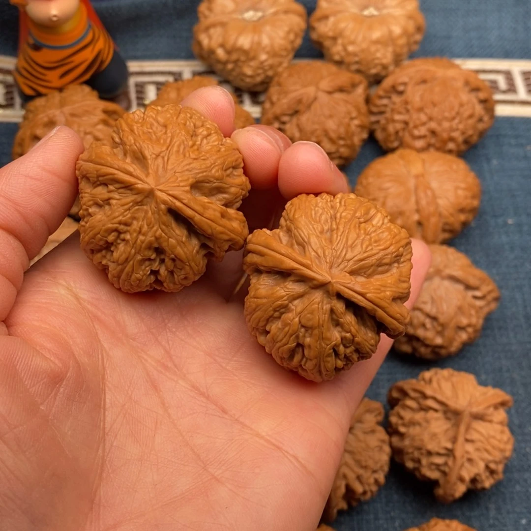 文玩核桃把件39全品球筋