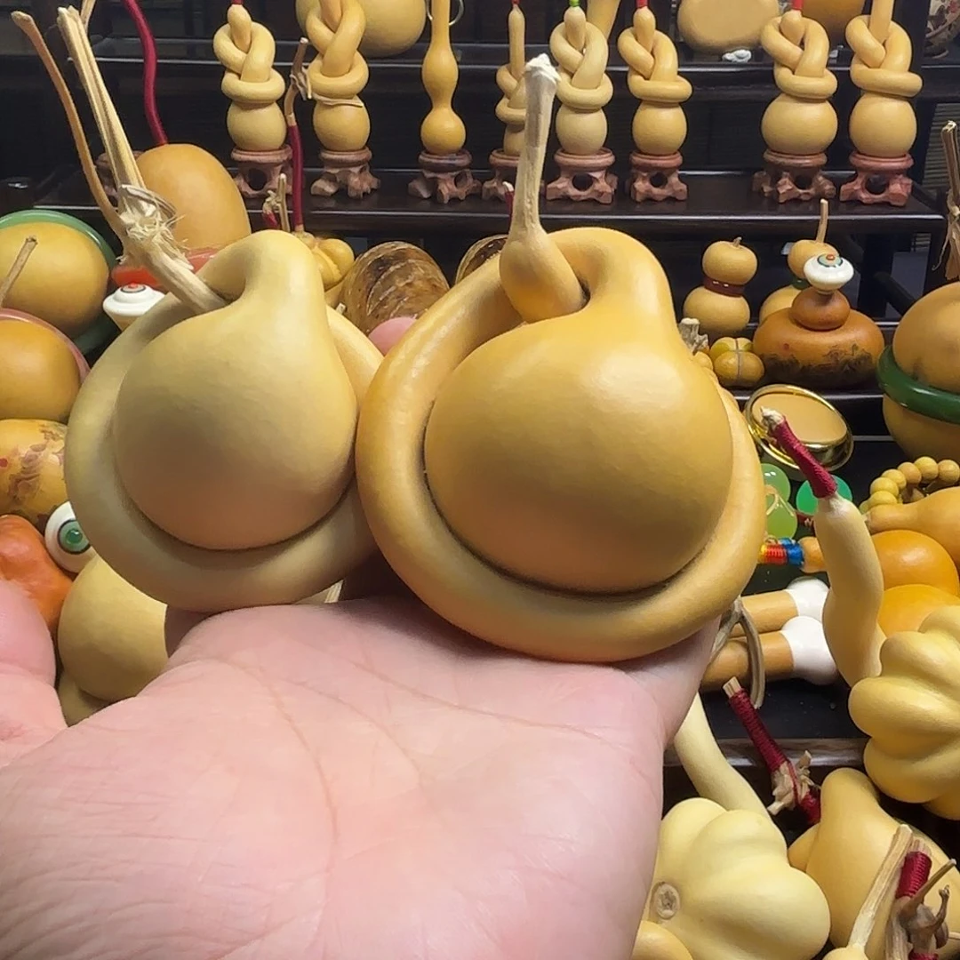 我****精品一把抓一把握