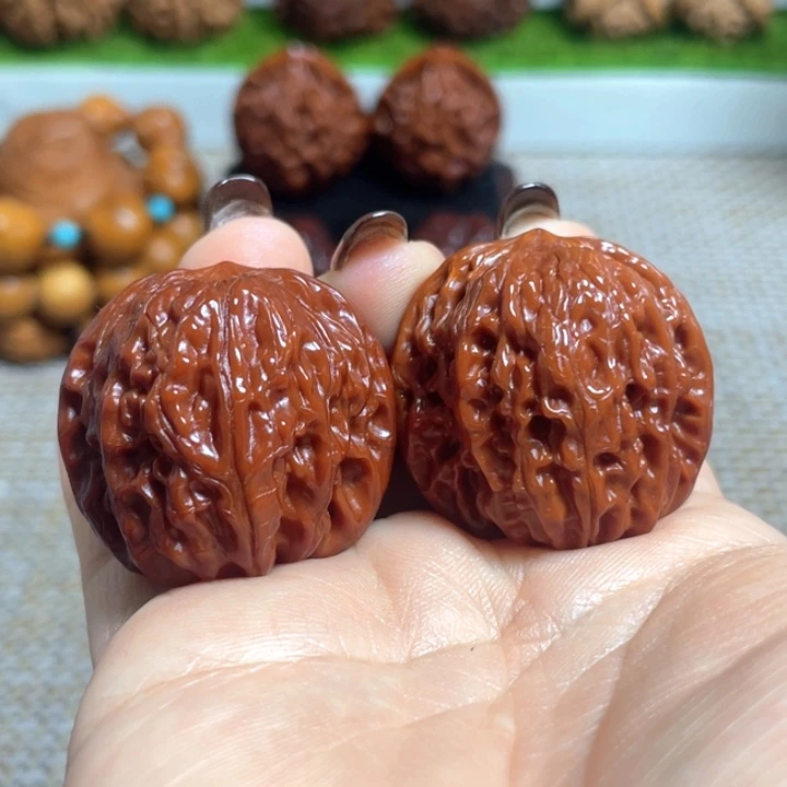 文玩核桃把件磨盘手捻