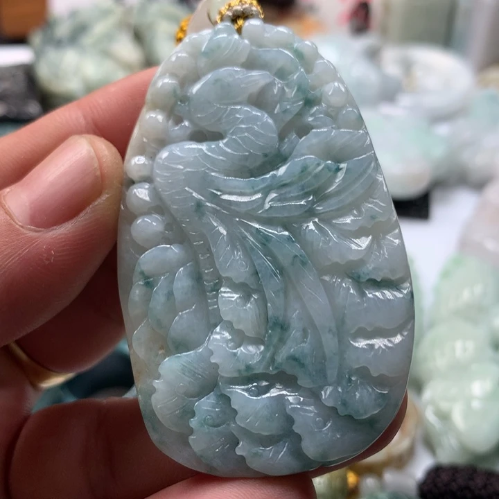 翡翠未镶嵌颈饰保真天然a货翡翠