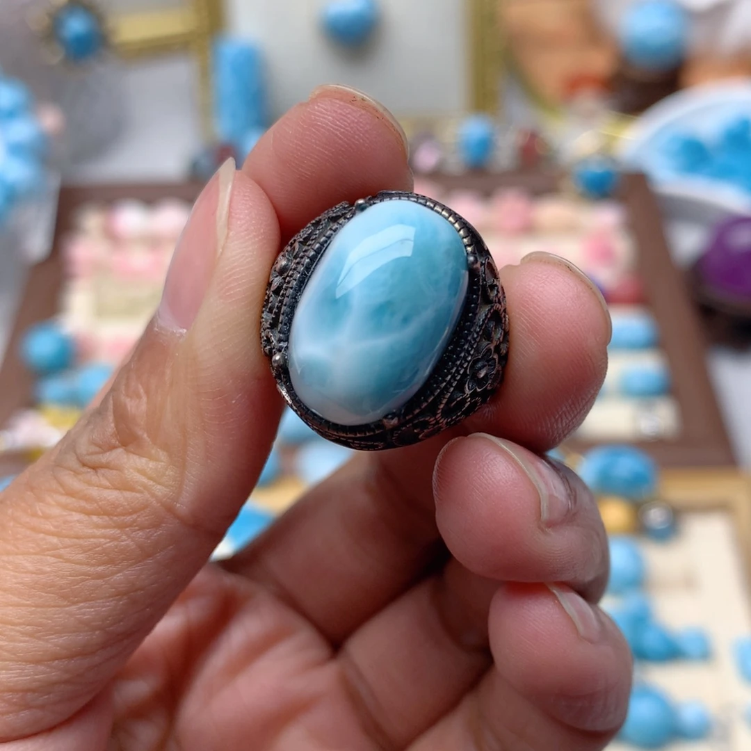 针钠钙石未镶嵌手饰