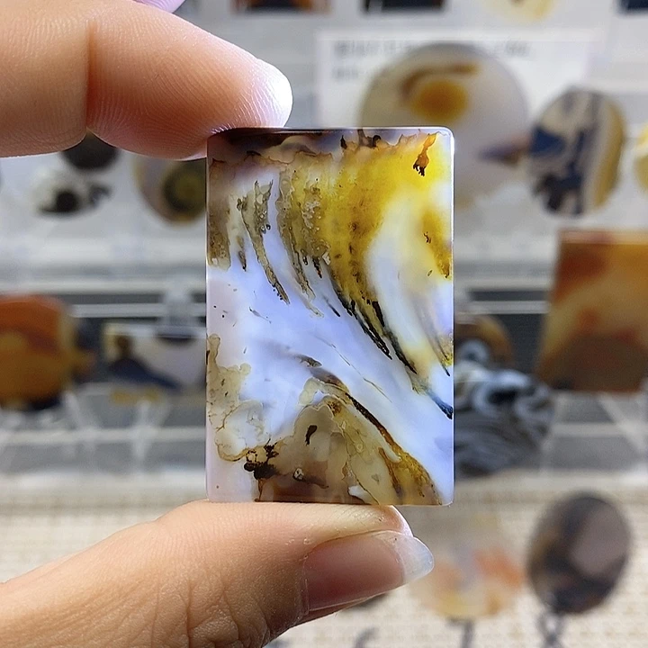 未镶嵌颈饰玛瑙/玉髓