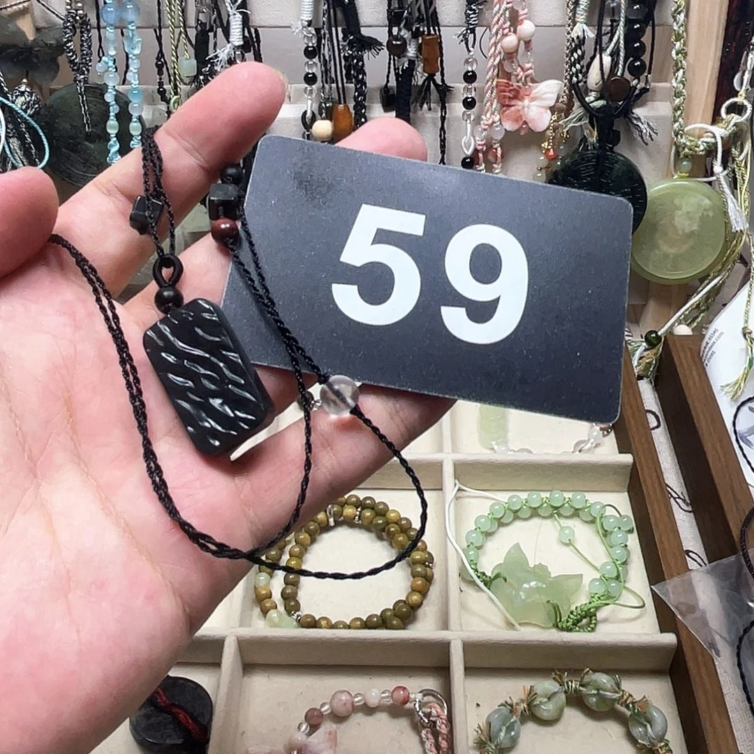 蛇纹石玉合金颈饰