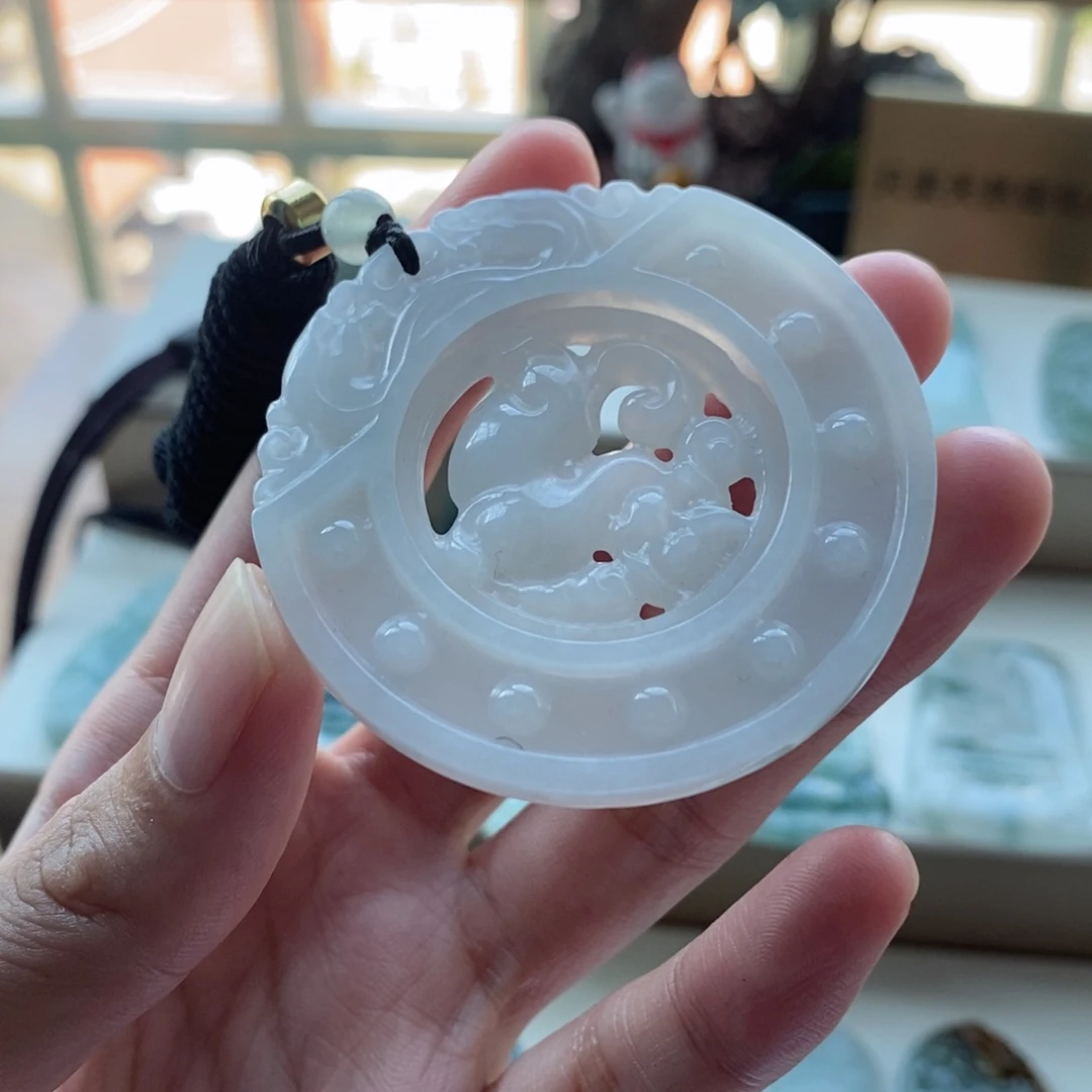 【闪购商品】颈饰未镶嵌翡翠天然缅甸A货