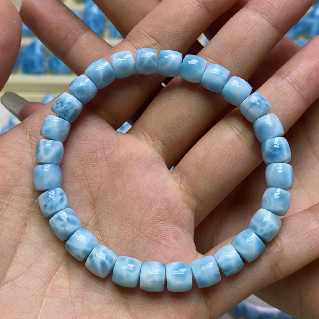 未镶嵌针钠钙石（海纹石）手链