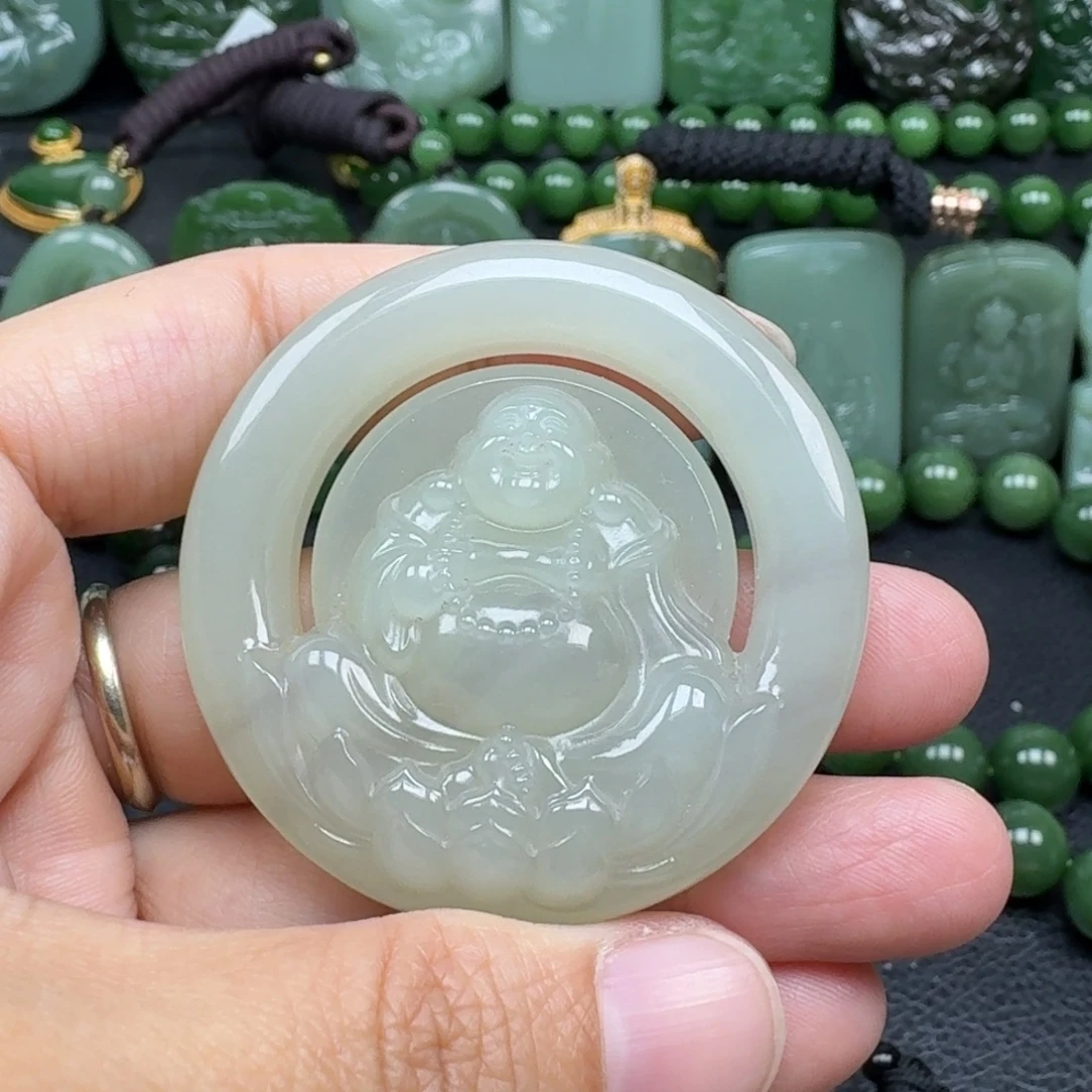 和田玉未镶嵌颈饰