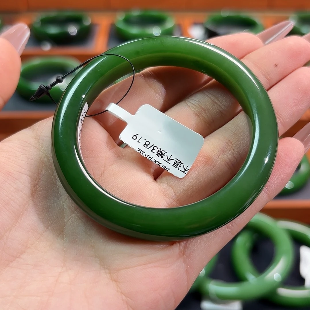 和田玉（碧玉）未镶嵌手镯辣菠菜5253