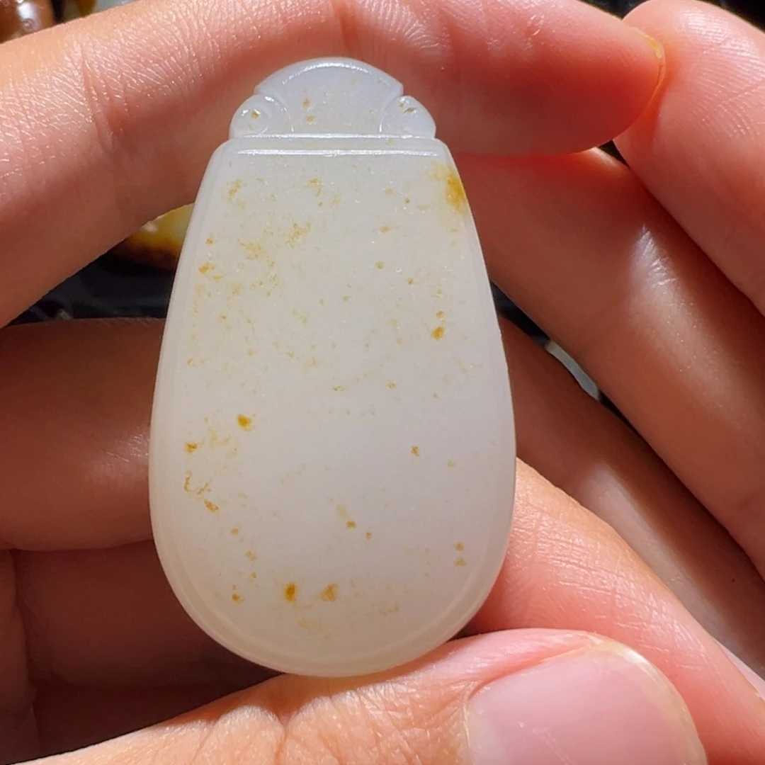 龙***①颈饰未镶嵌和田玉