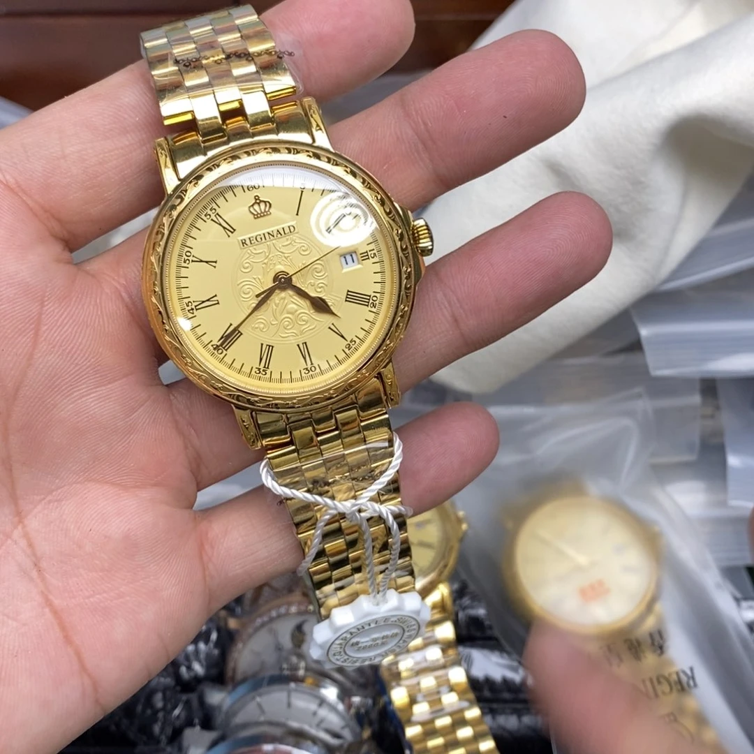 精钢孤品闪电购手表一个