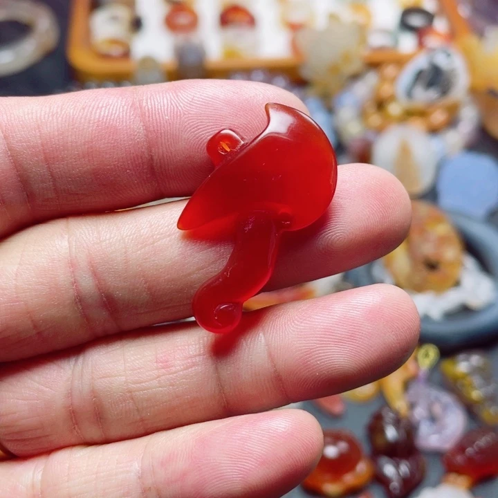 玛瑙/玉髓颈饰未镶嵌