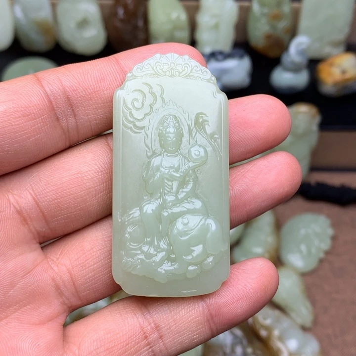 和田玉（糖玉）未镶嵌颈饰