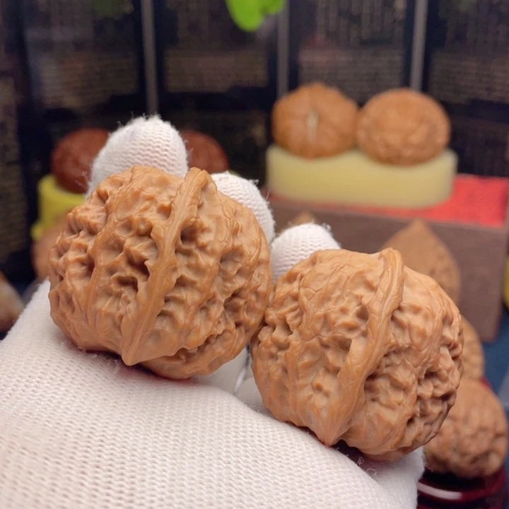 吊坠文玩核桃36原桩野狼