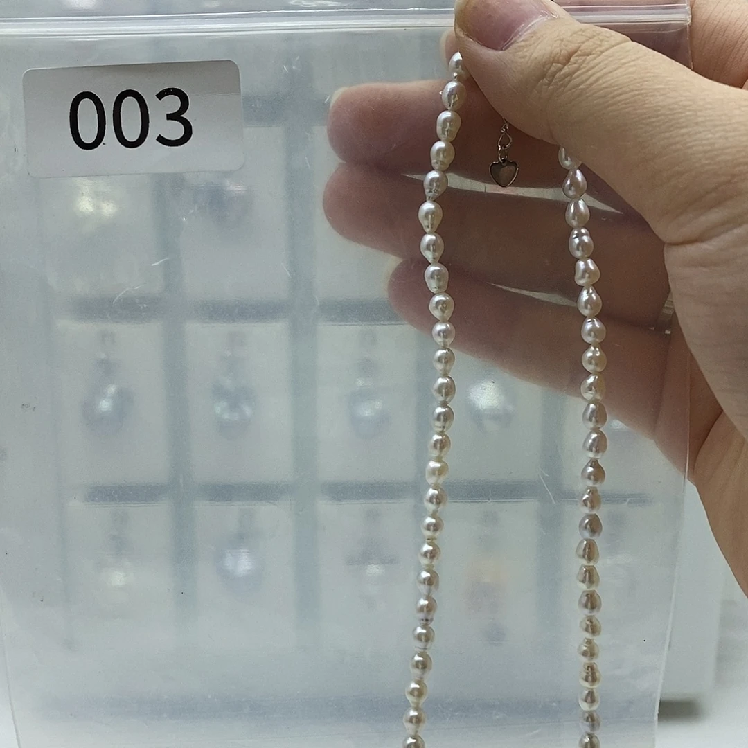 颈饰淡水珍珠合金