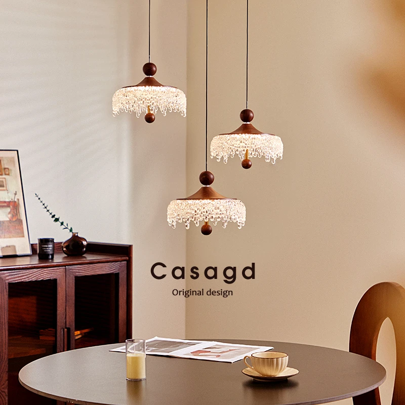 CASAGD中古风圆盘餐厅吊灯三头冰山水滴胡桃木色复古家用餐桌灯