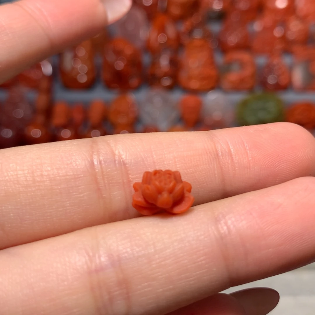 【闪购商品】未镶嵌配饰南红玛瑙冰***莲