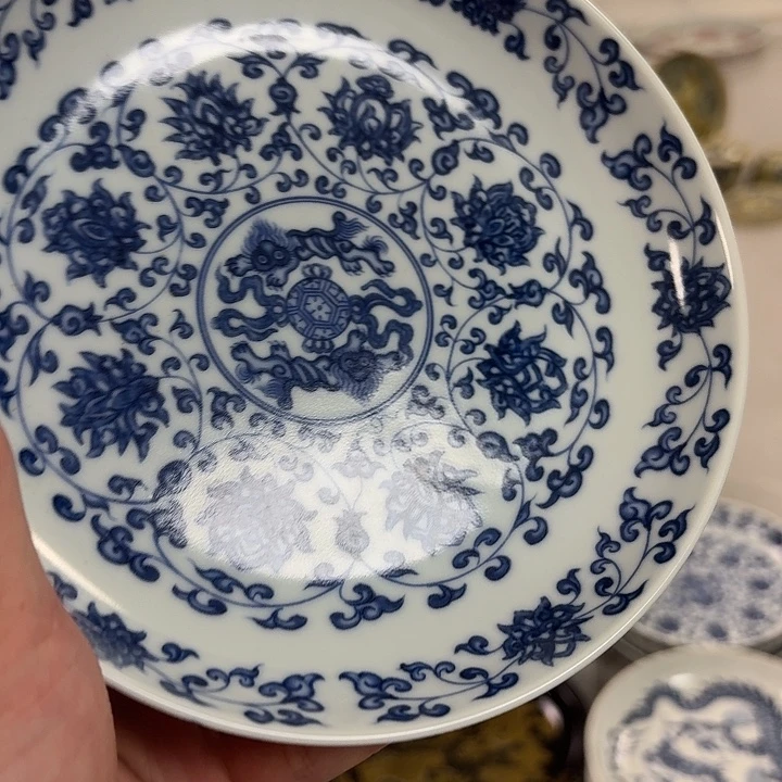 瓷片青花缠枝莲大胡乘