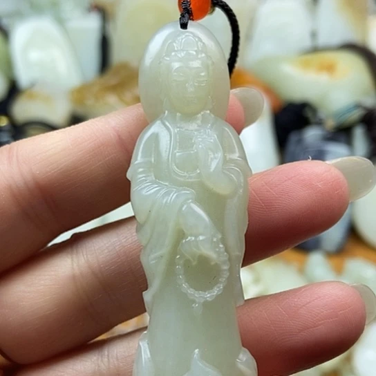 和田玉未镶嵌颈饰
