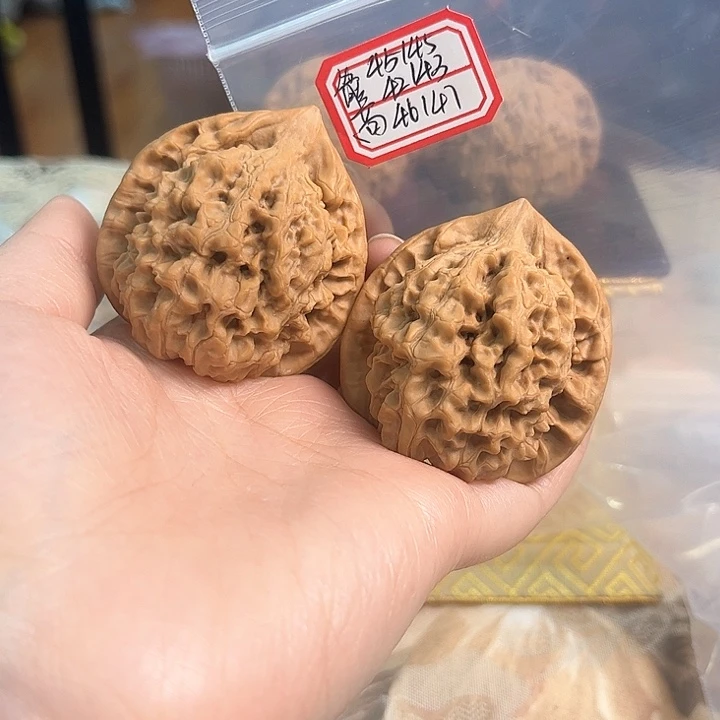 文玩核桃吊坠官帽