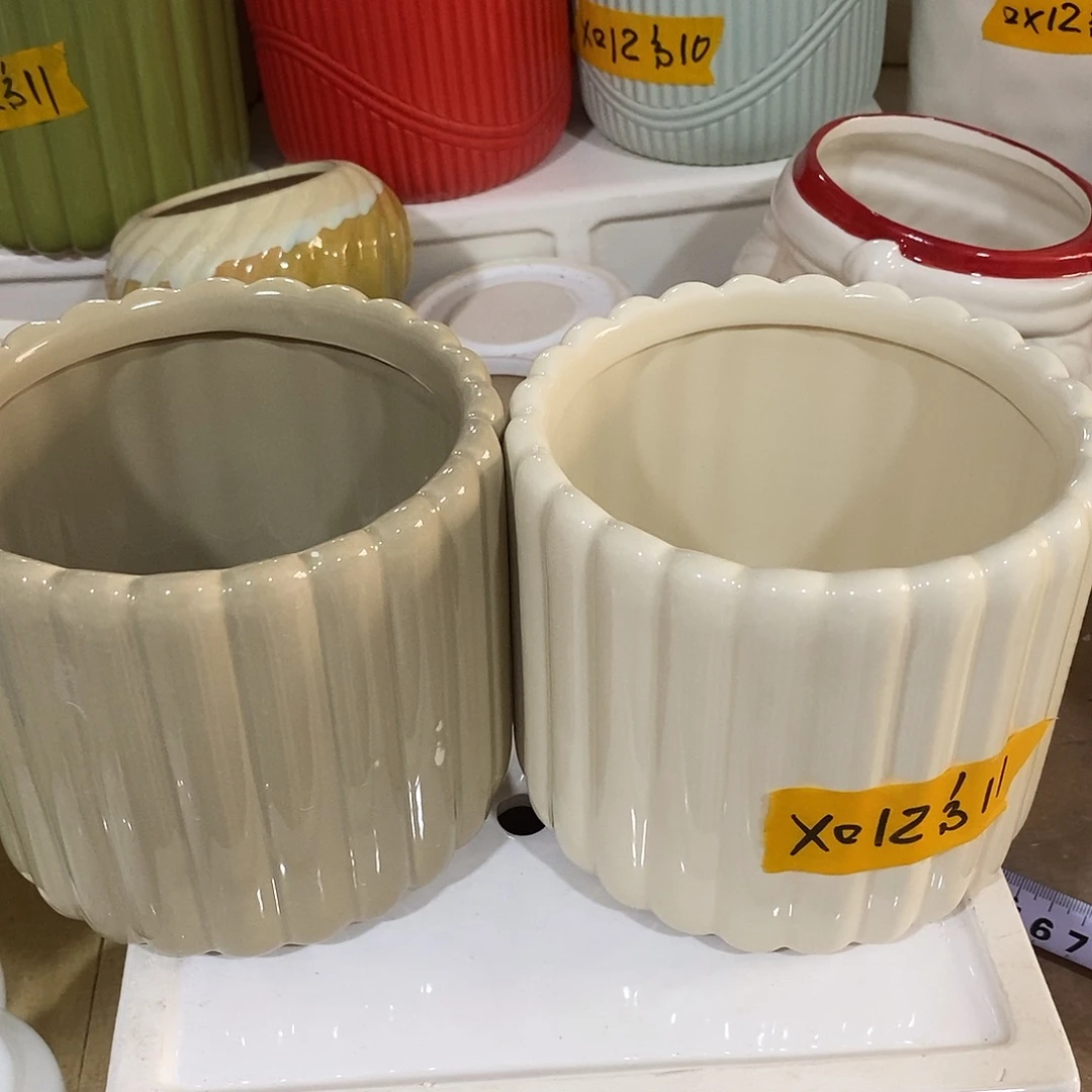 摆件陶盆有孔 瑕疵介意勿拍