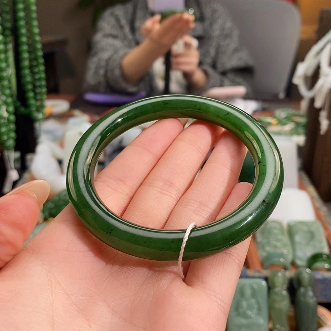 和田玉未镶嵌颈饰手镯58